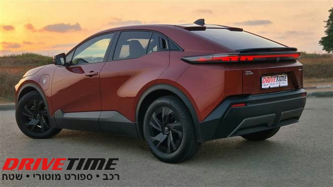 CHR פלוס